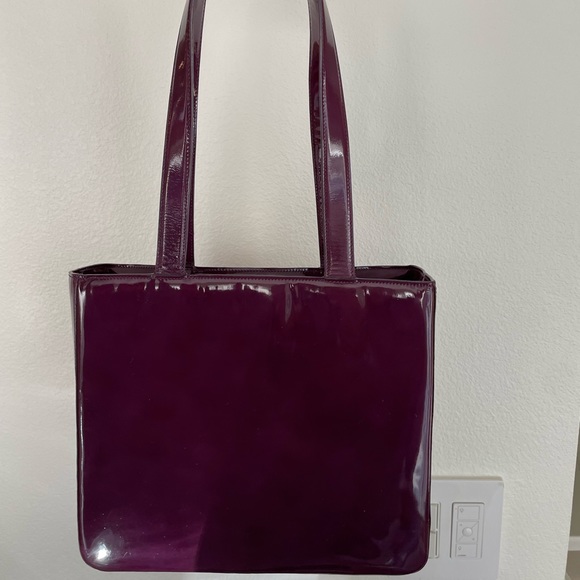 Authentic CHANEL Eggplant Purple Patent Gorgeous Tote Bag - Picture 8 of 10